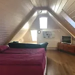 La Maison Des Copains