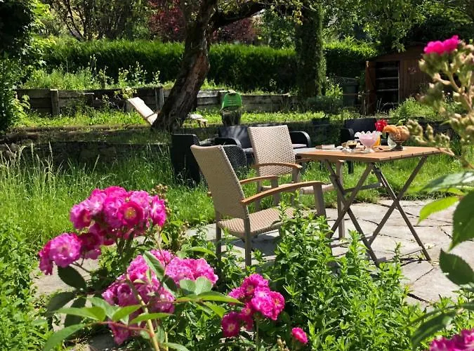 Alojamento de Acomodação e Pequeno-almoço La Maison Des Copains