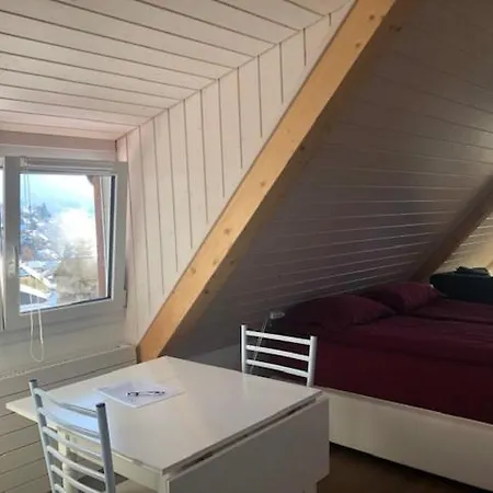 La Maison Des Copains *