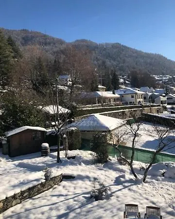 La Maison Des Copains Bed and breakfast
