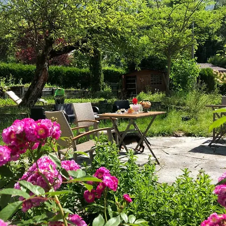 La Maison Des Copains Bed and breakfast *